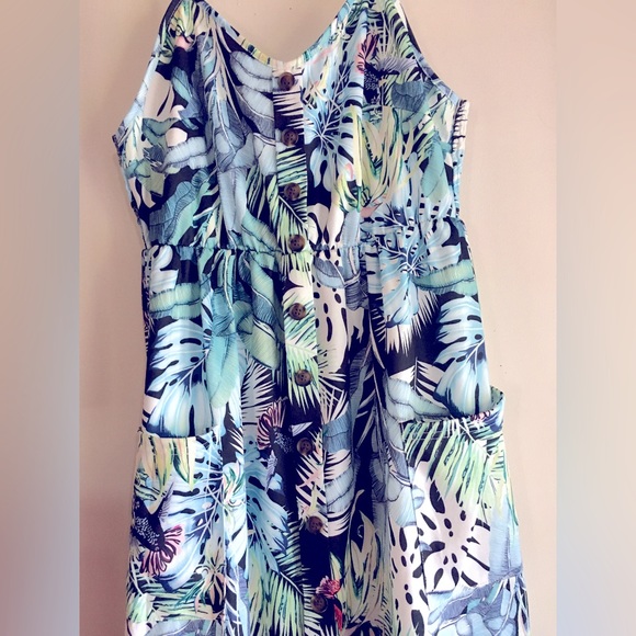 Sundress with pockets - Picture 2 of 4